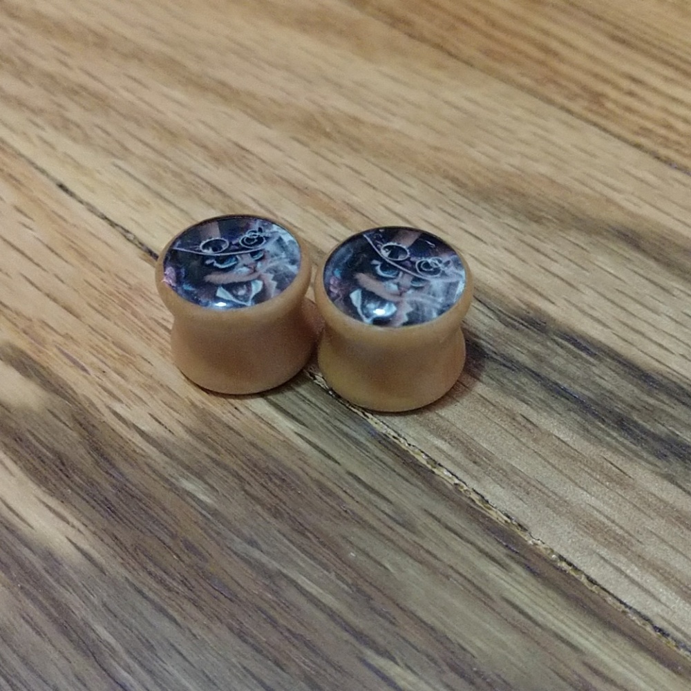 1/2 inch wooden plugs